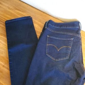 Levi's 312 Shaping Slim Jeans,  Indigo Wash Size 32